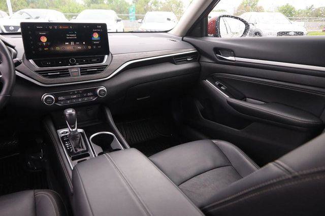 Used 2023 Nissan Altima 2.5 SL FWD image 26