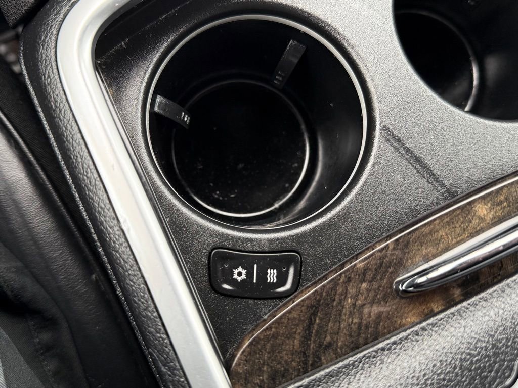 Used 2012 Chrysler 300 C AWD/4WD image 30