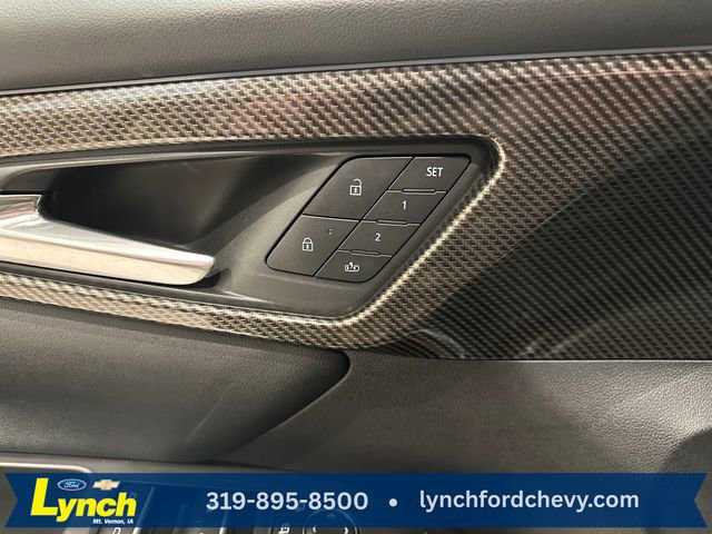 Used 2024 Chevrolet Traverse RS image 7