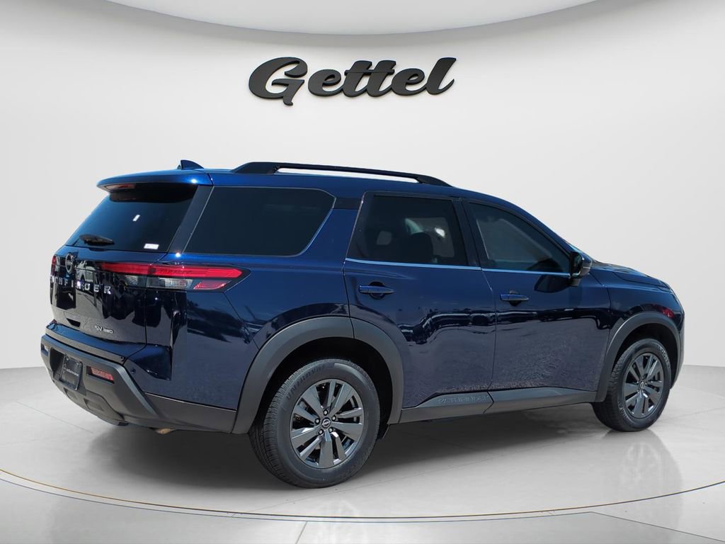 Used 2022 Nissan Pathfinder SV AWD/4WD image 5