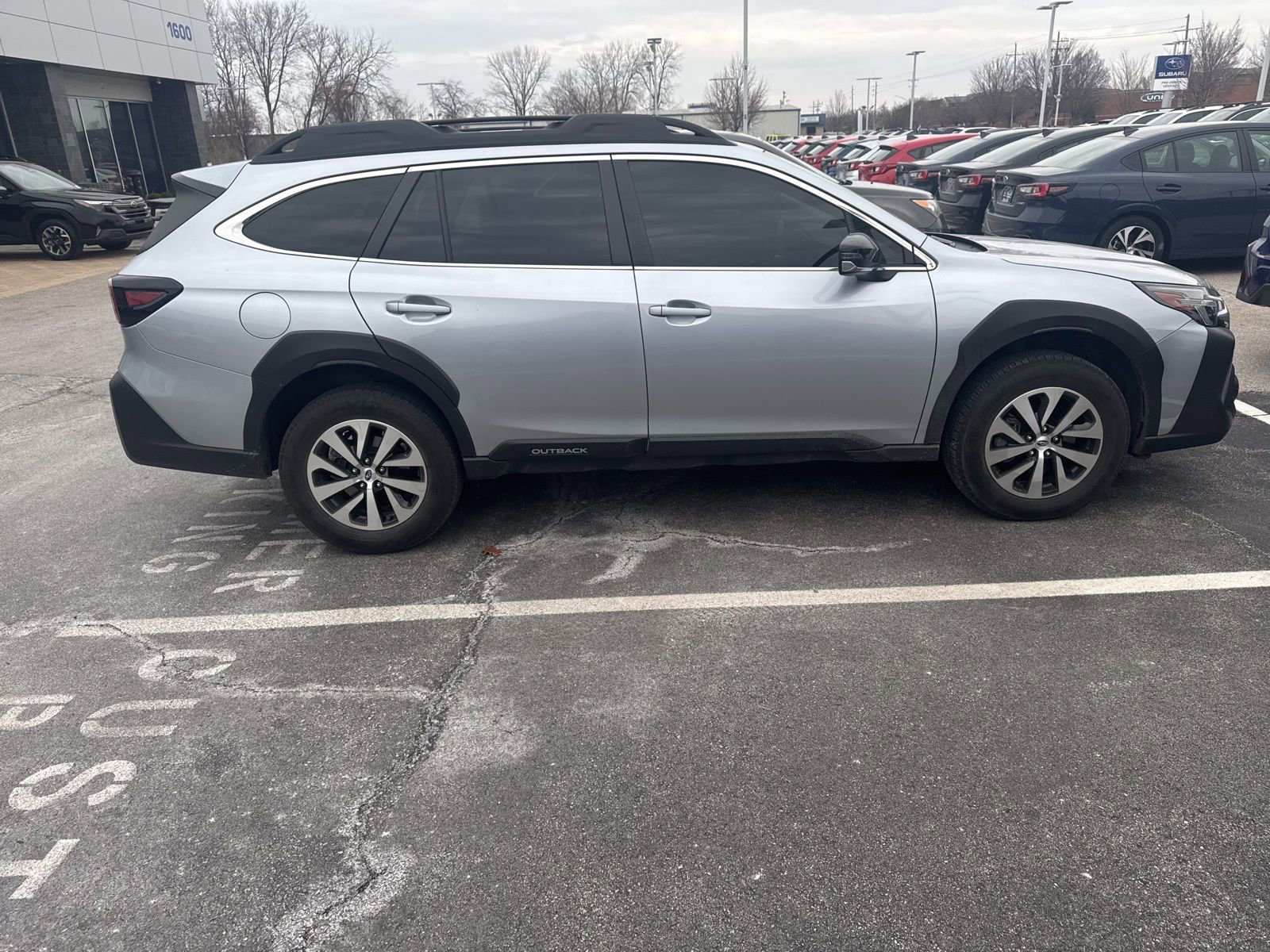 Certified 2024 Subaru Outback Premium image 7