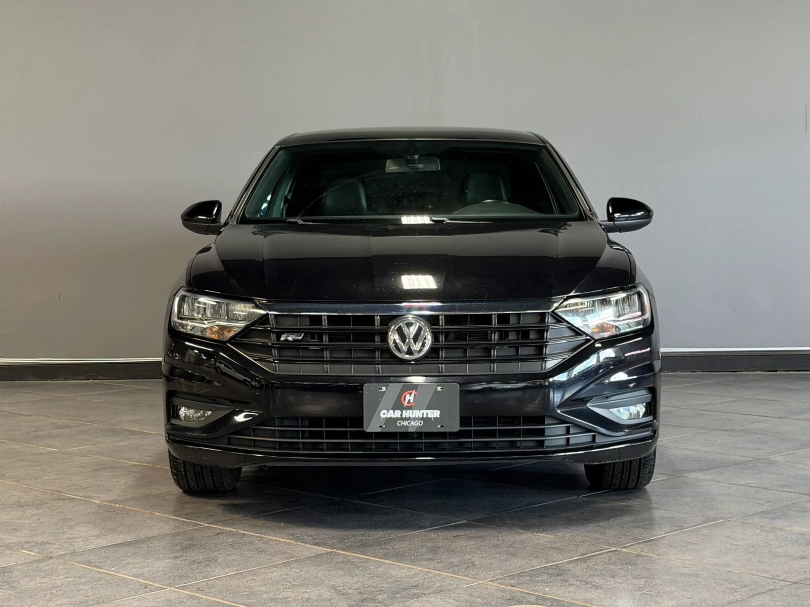 Used 2019 Volkswagen Jetta R-Line FWD image 2