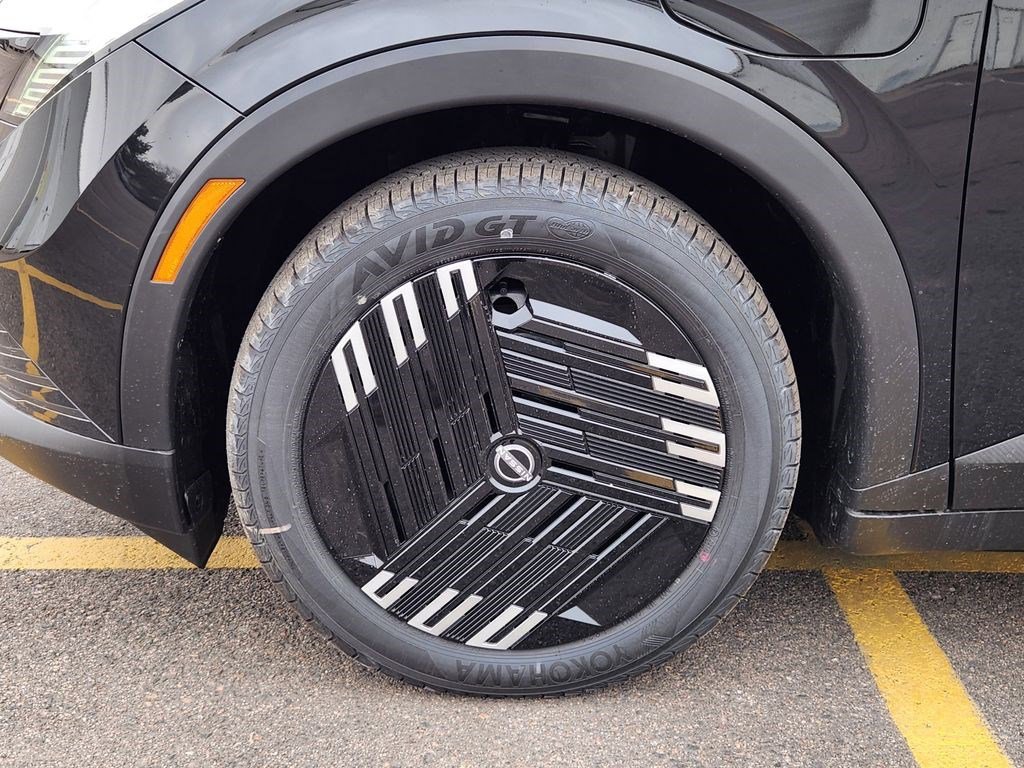 New 2026 Nissan Leaf w/ Floor Mat Package (S+) FWD image 9