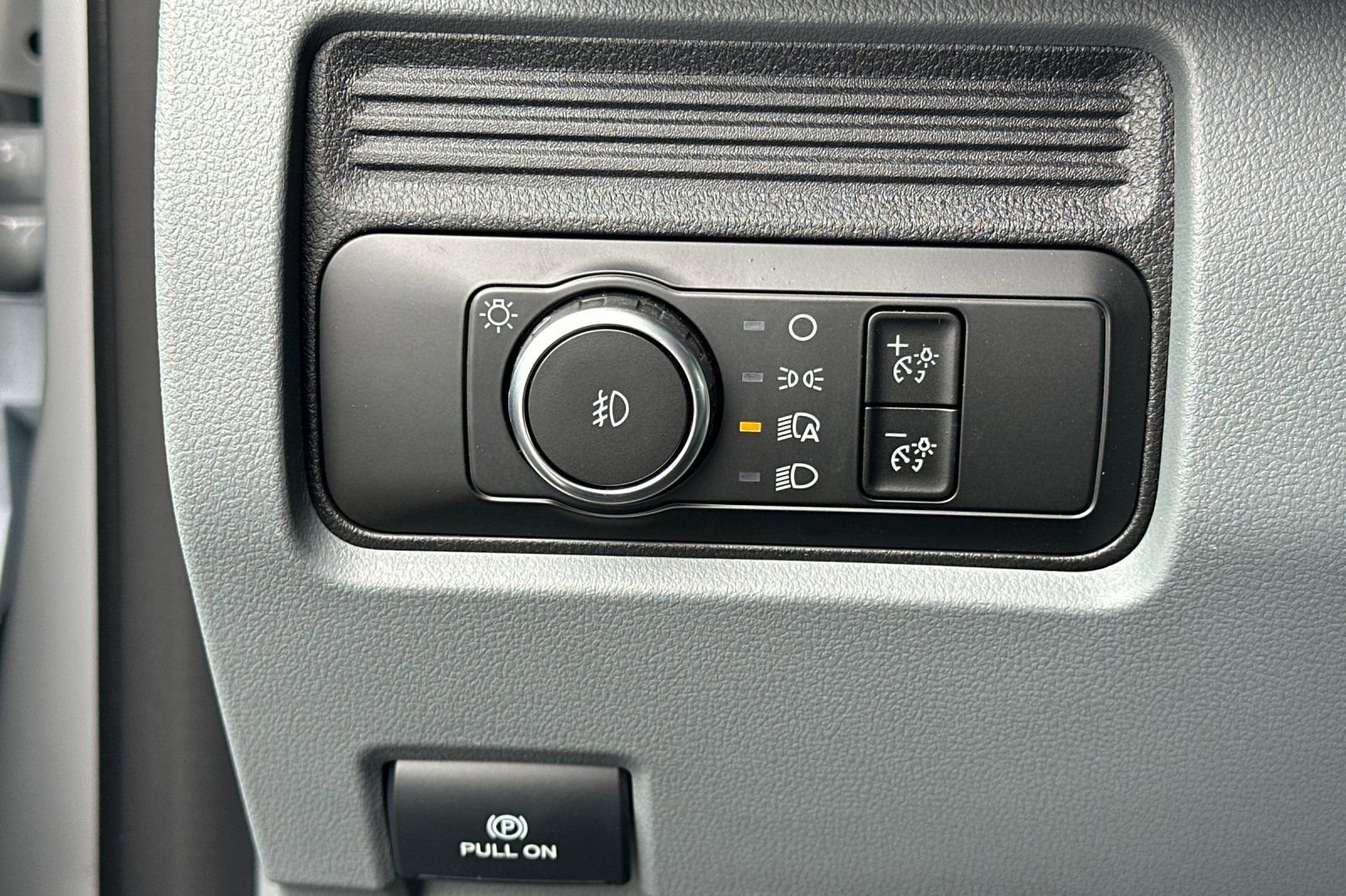 New 2026 Ford F350 XL w/ XL Chrome Package image 27