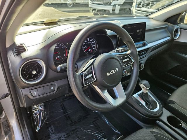 Used 2024 Kia Forte LXS image 19