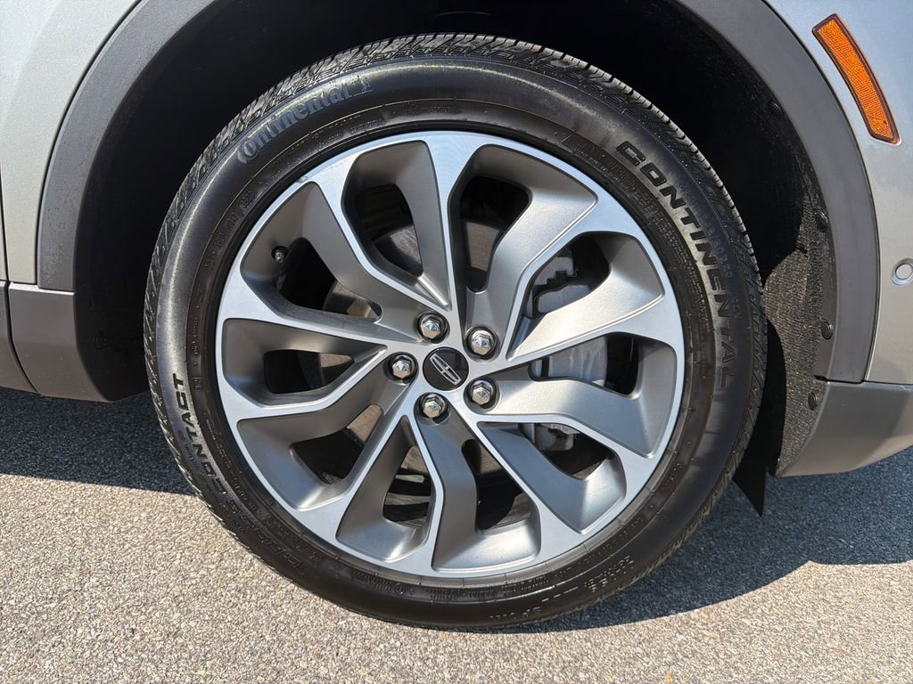 Used 2023 Lincoln Nautilus Reserve w/ Equipment Group 201A AWD/4WD image 13