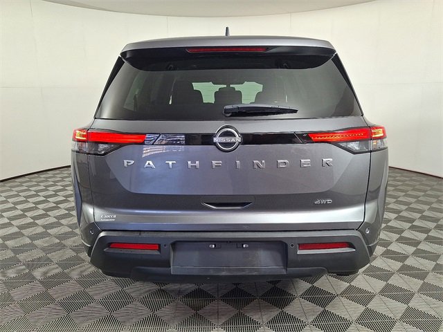 Used 2024 Nissan Pathfinder S image 9