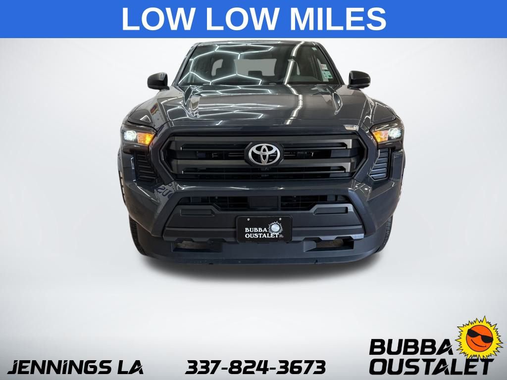 Used 2025 Toyota Tacoma SR image 8