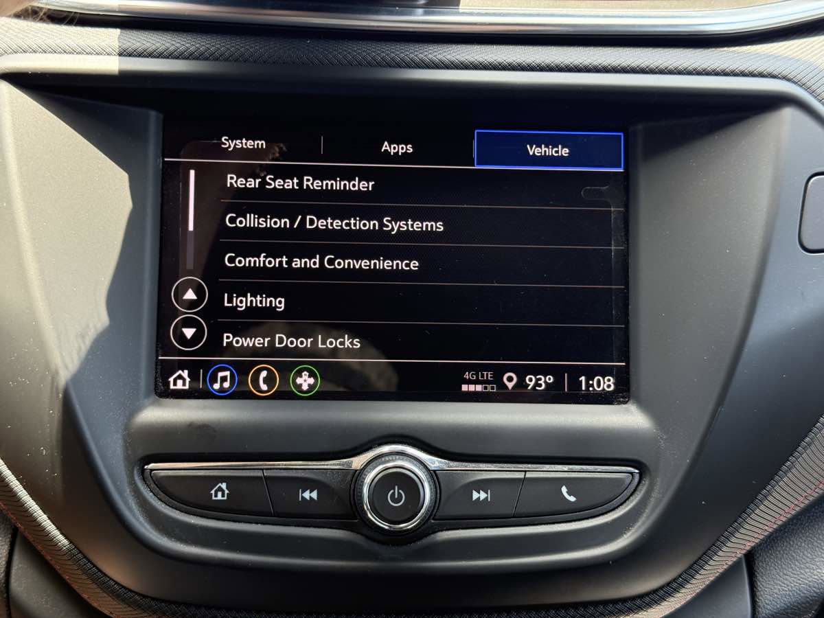 Used 2023 Chevrolet TrailBlazer RS image 42