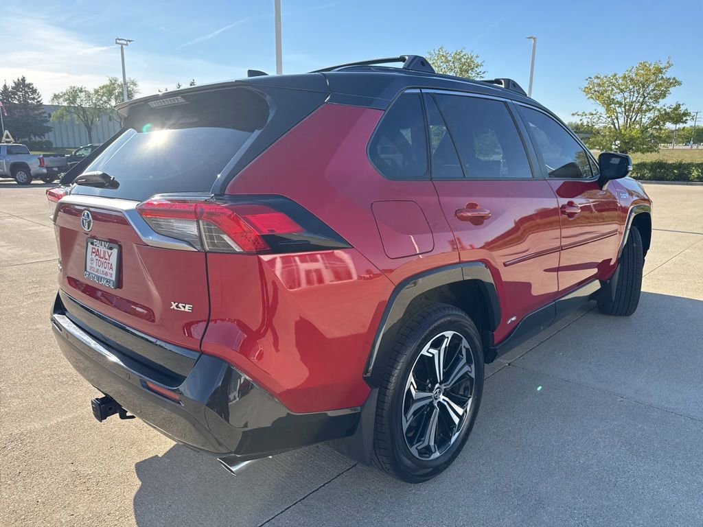 Used 2022 Toyota RAV4 XSE w/ Premium Package AWD/4WD image 3