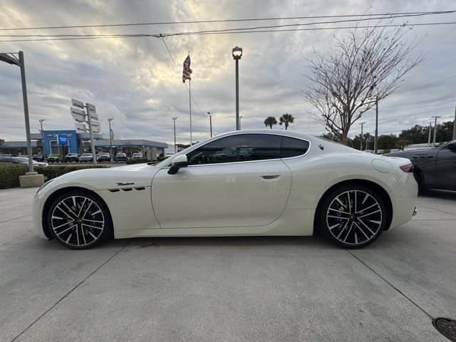 Used 2024 Maserati GranTurismo Modena image 16