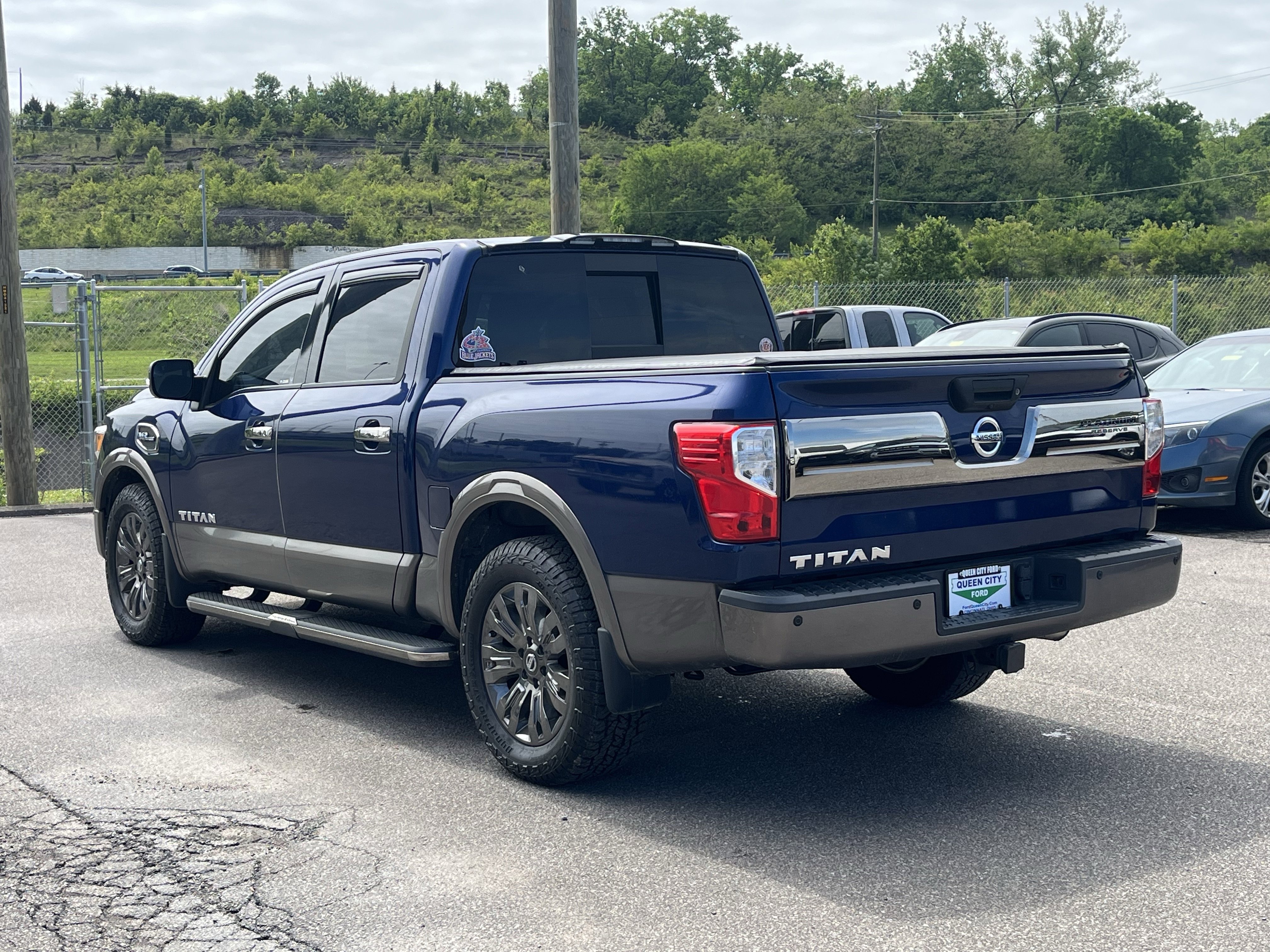 Used 2017 Nissan Titan Platinum Reserve RWD image 4