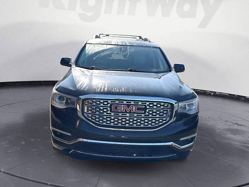 Used 2019 GMC Acadia Denali w/ Technology Package AWD/4WD image 8