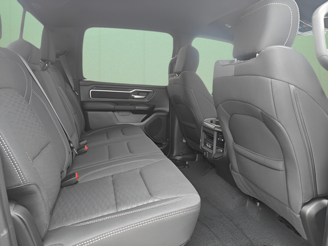 Used 2025 RAM 1500 Big Horn AWD/4WD image 34