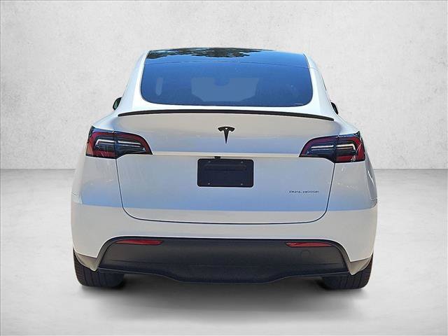 Used 2025 Tesla Model Y Long Range AWD/4WD image 7