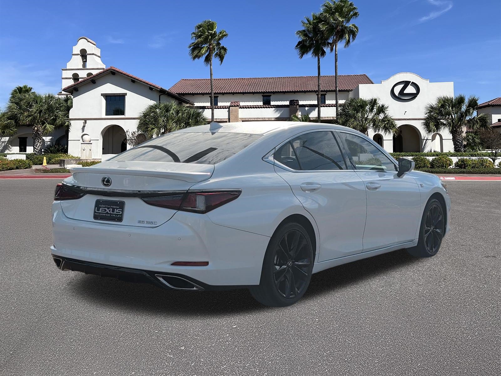 Certified 2024 Lexus ES 350 F Sport w/ Accessory Package (Z2) FWD image 2