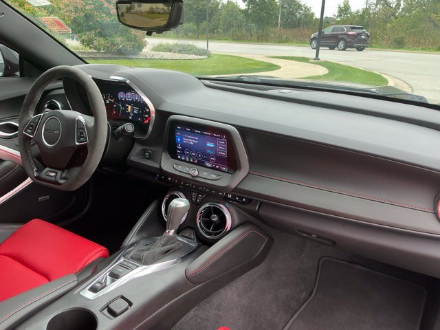 Used 2023 Chevrolet Camaro SS RWD image 17