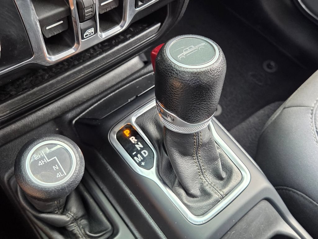 Used 2022 Jeep Gladiator Sport AWD/4WD image 29