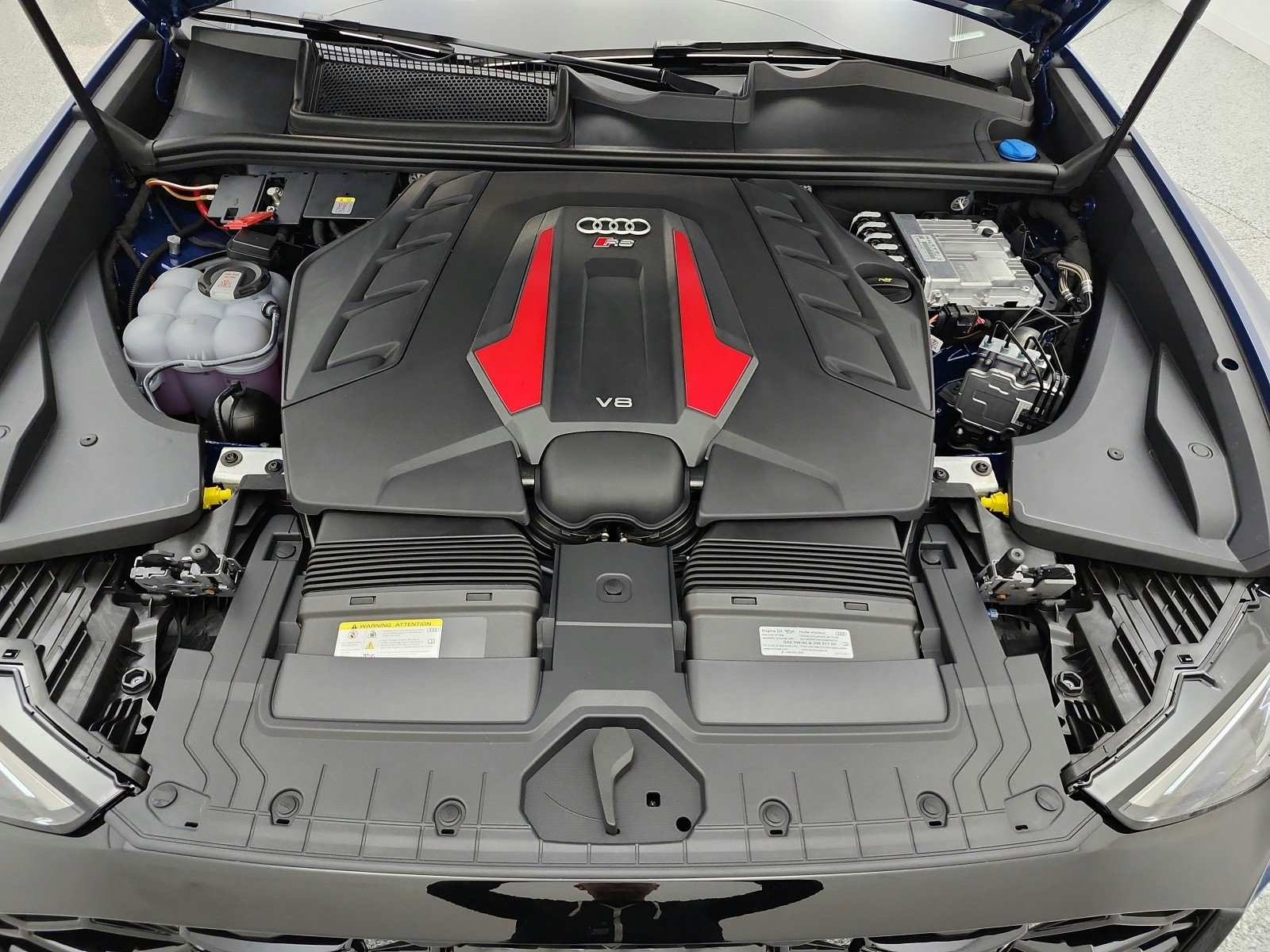 New 2026 Audi RS Q8 performance AWD/4WD image 12