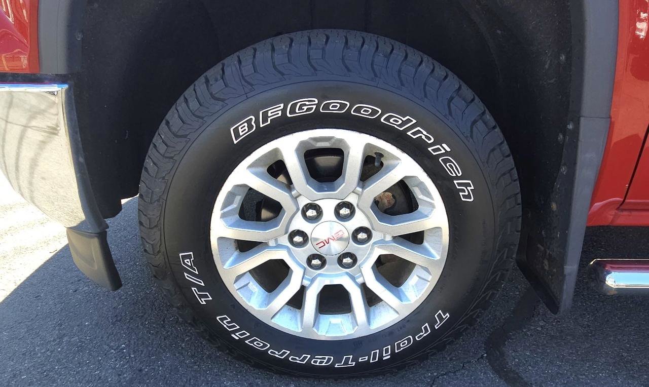 Used 2015 GMC Sierra 1500 SLE w/ SLE Value Package AWD/4WD image 42