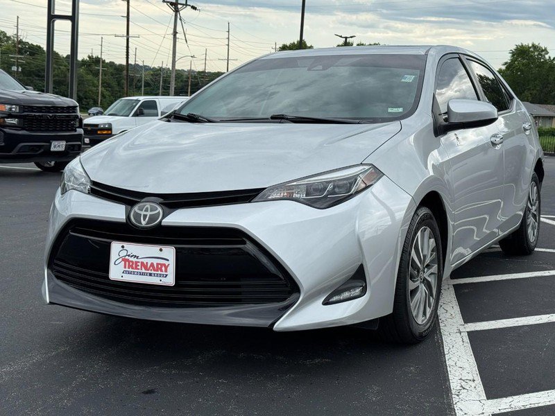 Used 2019 Toyota Corolla XLE FWD image 8