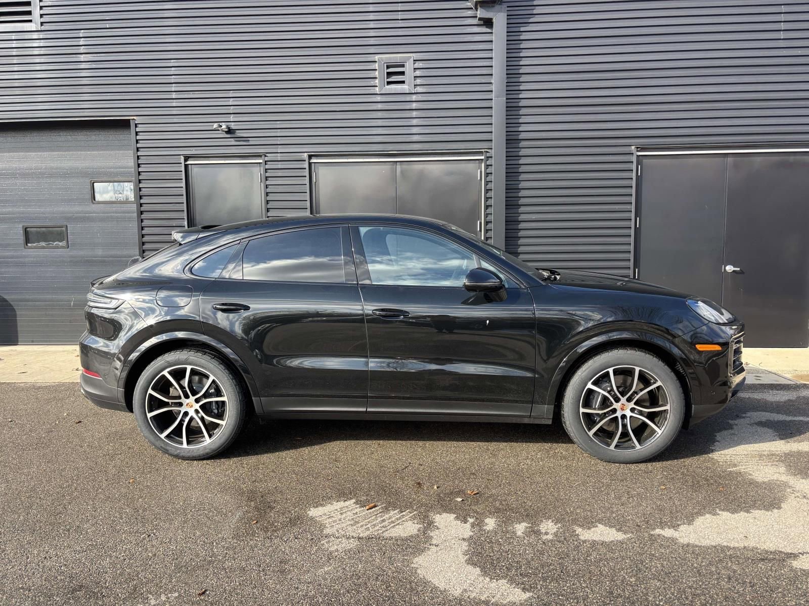 New 2026 Porsche Cayenne Coupe image 11