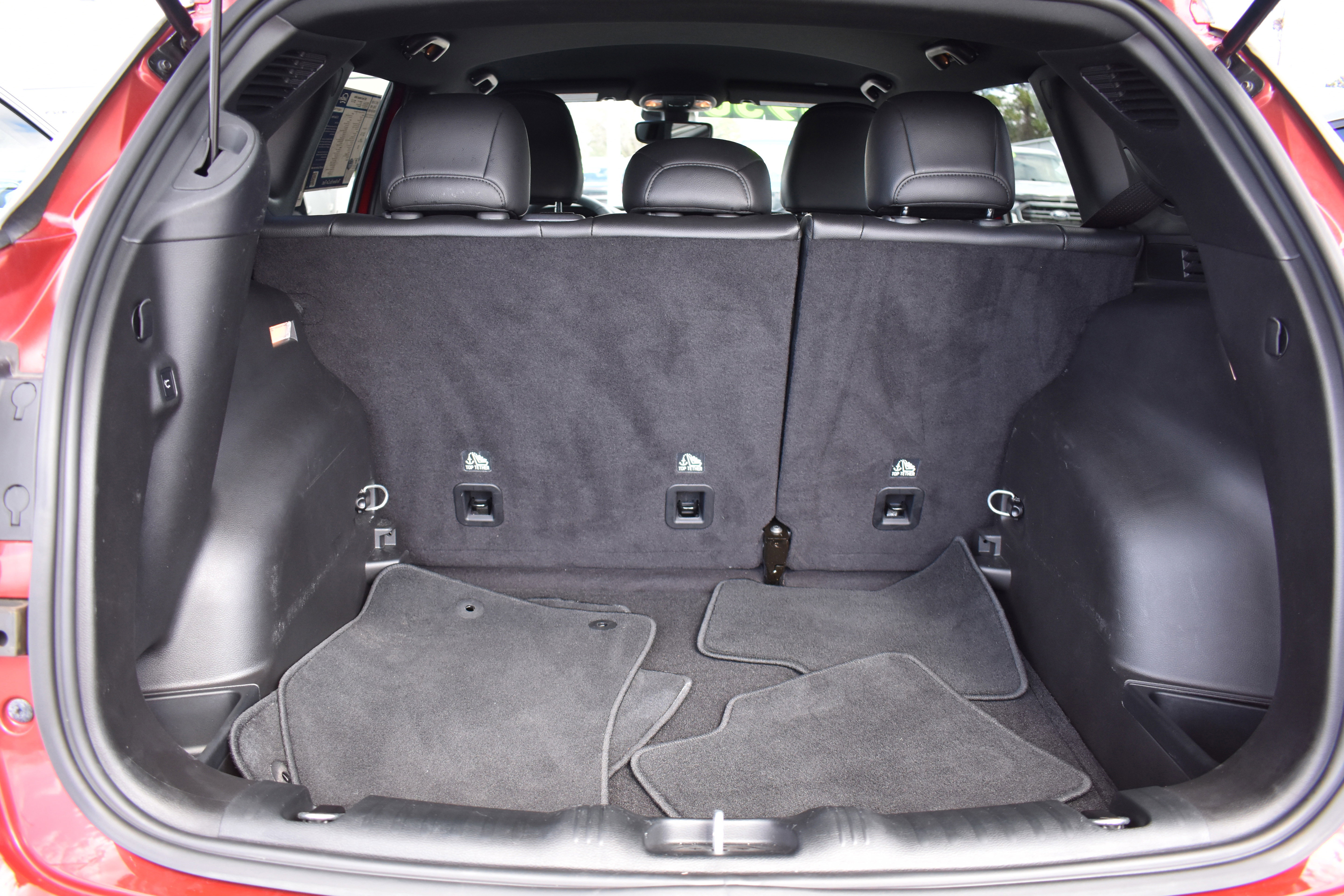 Used 2025 Jeep Compass Limited w/ Elite Group image 32