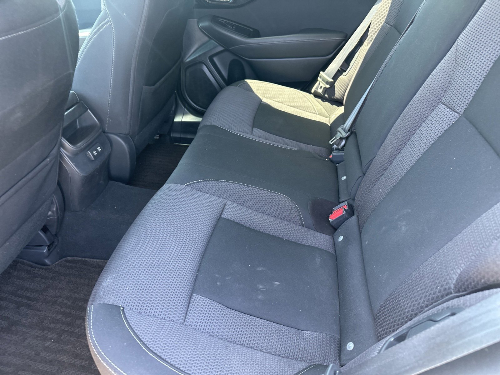 Used 2020 Subaru Outback Premium image 15