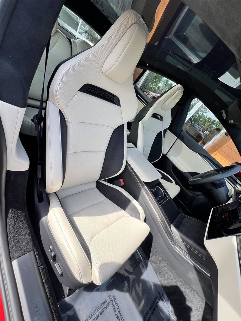 Used 2026 Tesla Model S Plaid image 14