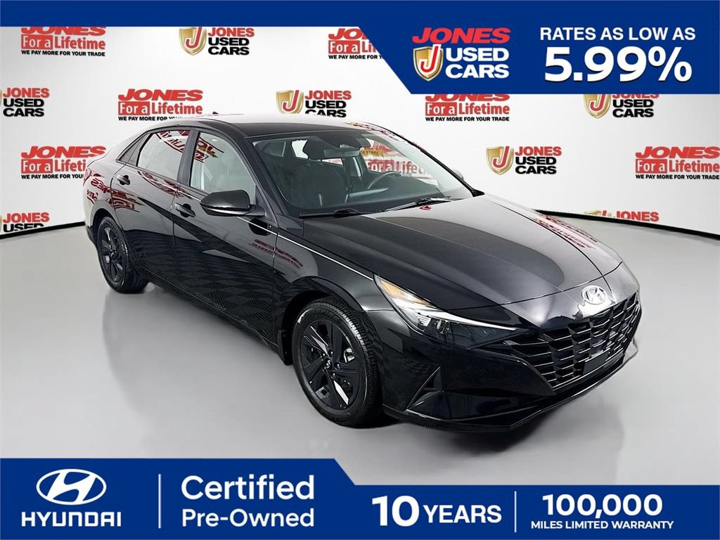 Certified 2022 Hyundai Elantra SEL FWD image 1
