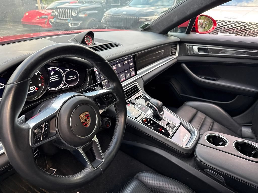 Used 2019 Porsche Panamera GTS AWD/4WD image 11