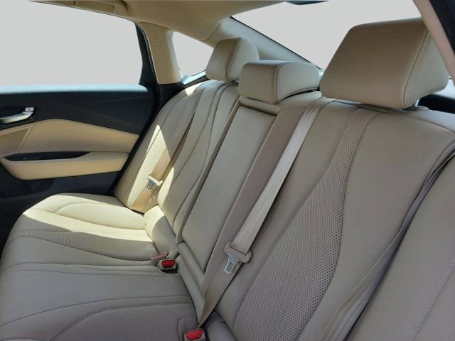Certified 2024 Acura TLX w/ Technology Package image 10