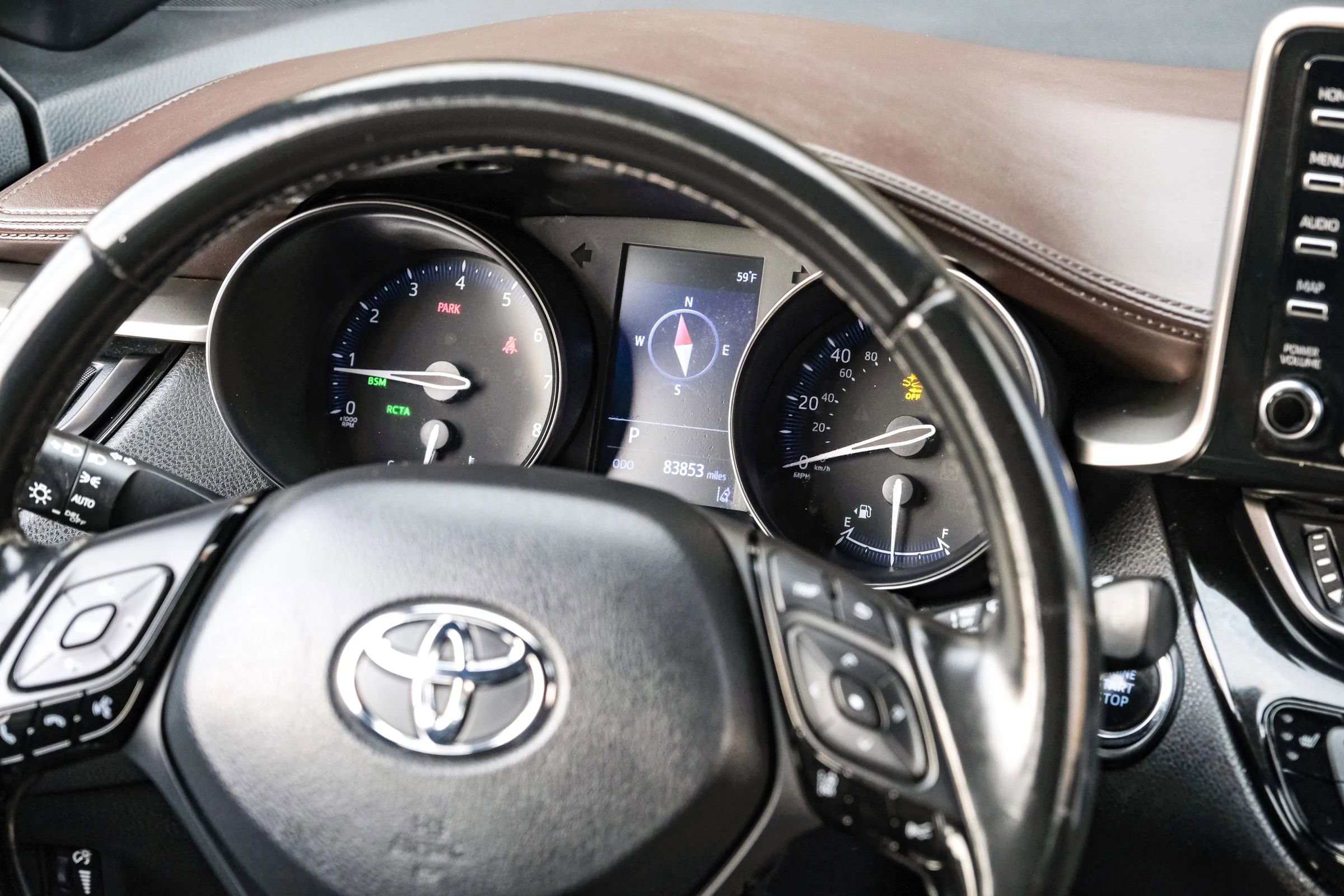 Used 2019 Toyota C-HR Limited image 17