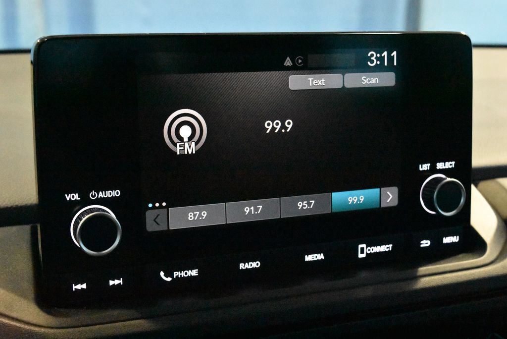 Used 2023 Honda Accord LX image 10