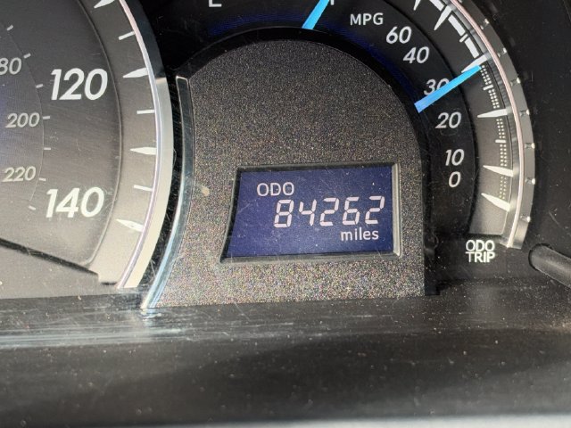 Used 2014 Toyota Camry XLE w/ Leather Package FWD image 21