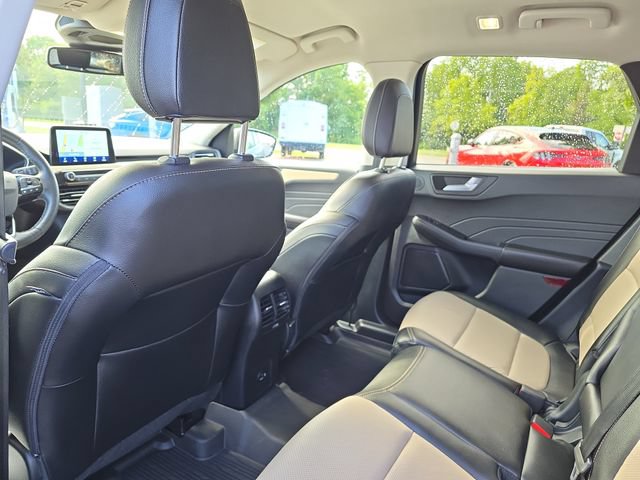 Certified 2022 Ford Escape Titanium w/ Titanium Elite Package AWD/4WD image 26