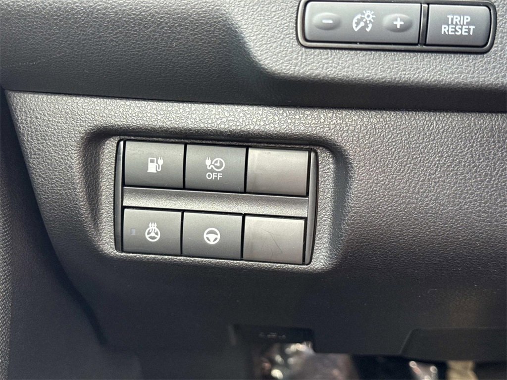 Used 2024 Nissan Leaf SV Plus image 30