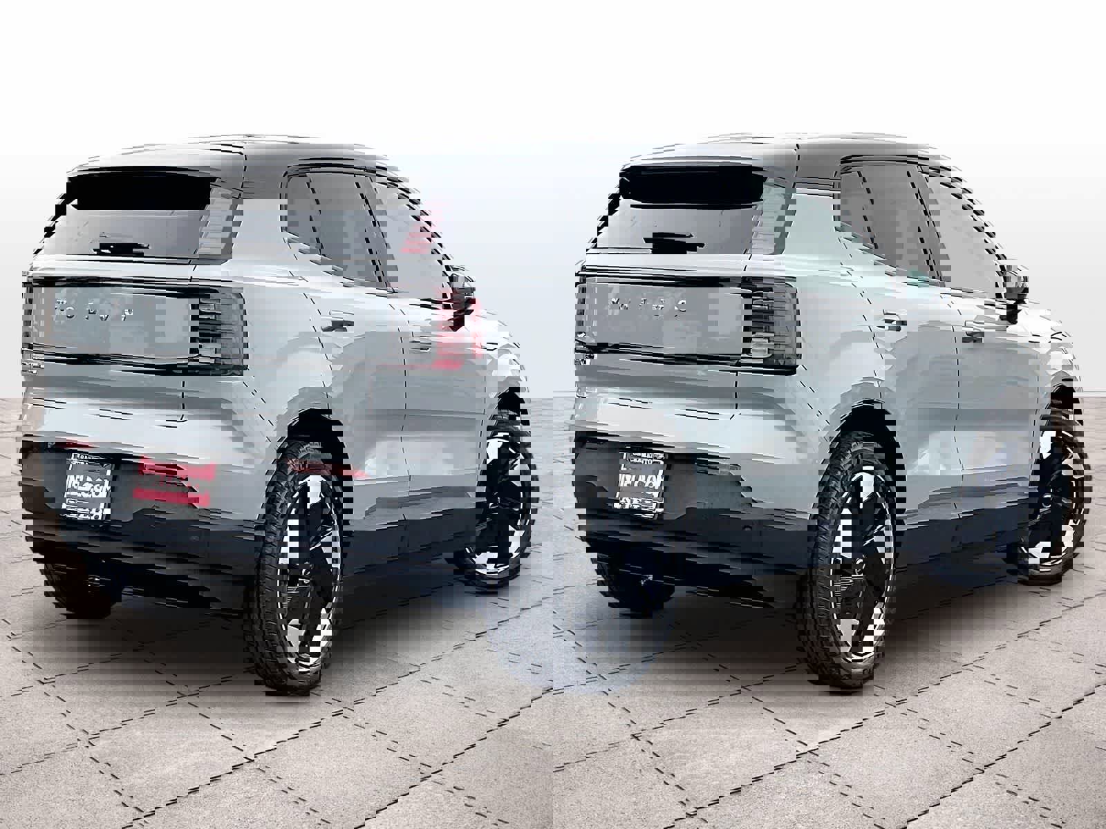 New 2026 Volvo EX30 Plus w/ Protection Package Premier image 4