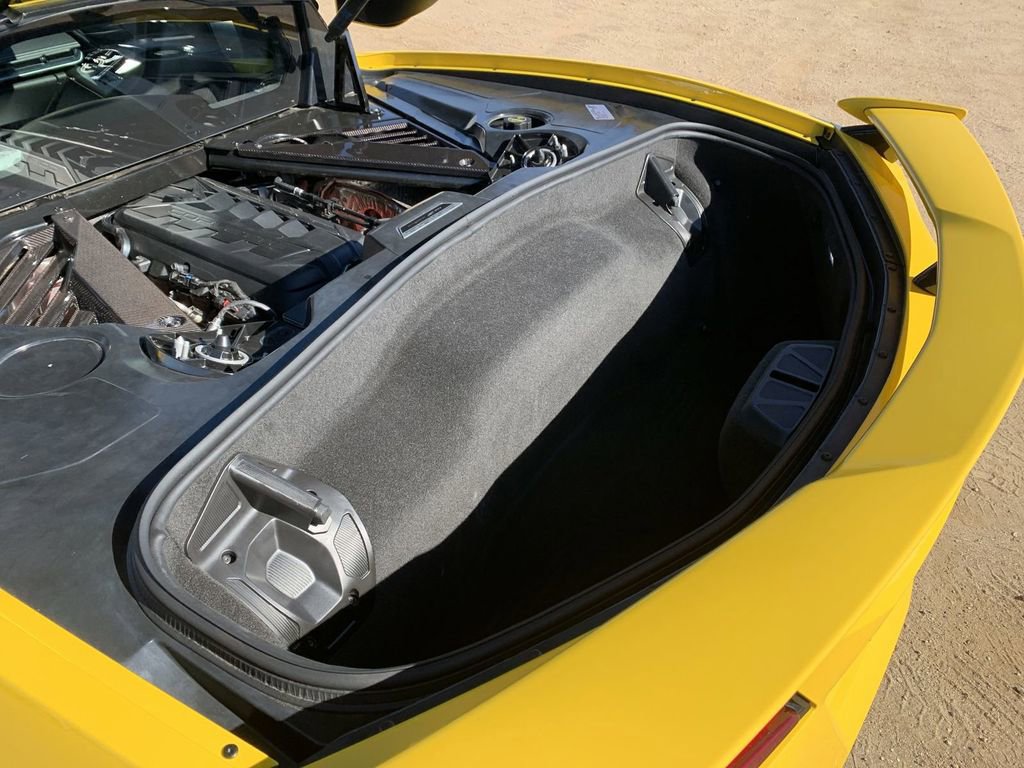 Used 2026 Chevrolet Corvette Stingray Coupe w/ Z51 Performance Package RWD image 25