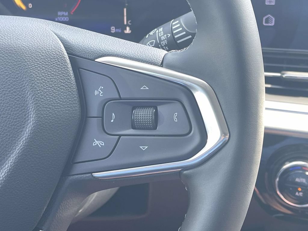 New 2026 Chevrolet Trax LT w/ Driver Confidence Package FWD image 25