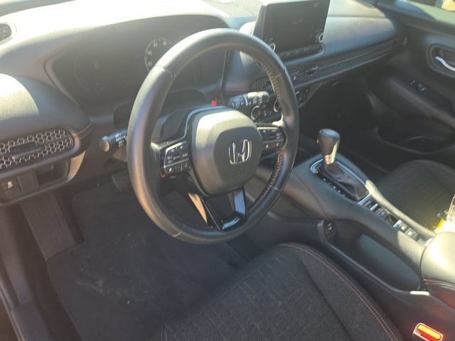 Used 2025 Honda HR-V Sport image 16