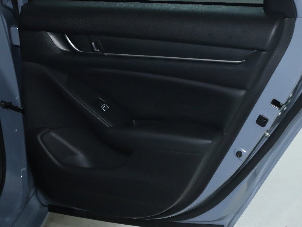 Used 2022 Honda Accord Sport image 29