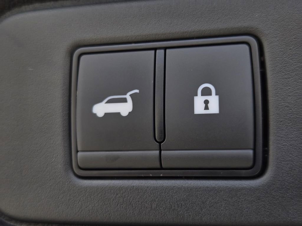 New 2026 Nissan Pathfinder SL FWD image 11