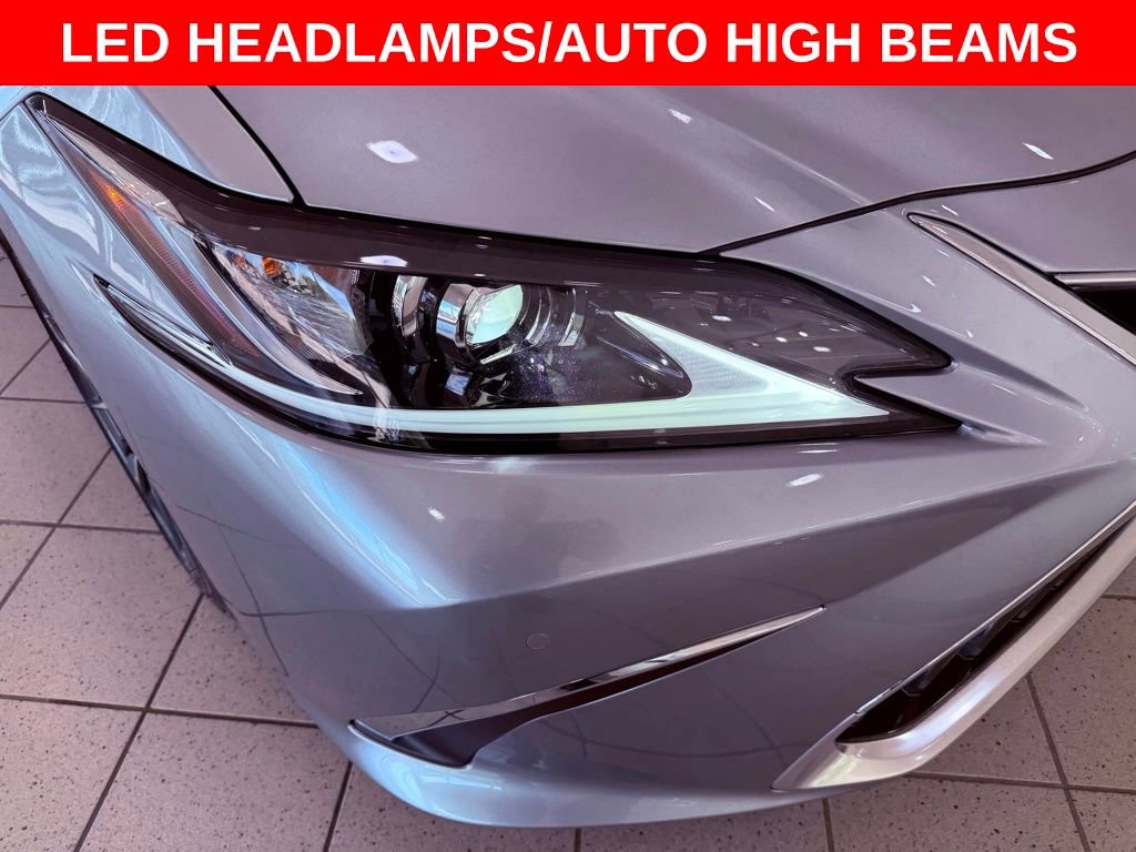 Certified 2025 Lexus ES 300h w/ Premium Package FWD image 9
