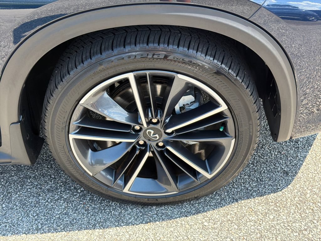 Used 2023 INFINITI QX50 Sport FWD image 12