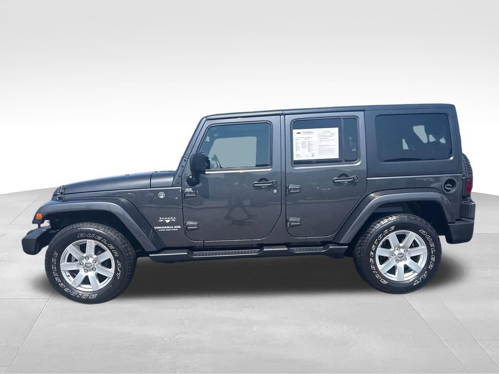 Used 2017 Jeep Wrangler Unlimited Sahara w/ Dual Top Group AWD/4WD image 4
