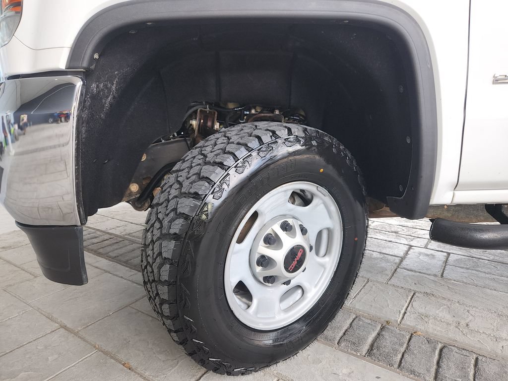 Used 2017 GMC Sierra 2500 4x4 Crew Cab image 31
