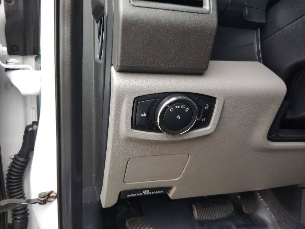 Used 2020 Ford F250 XL w/ STX Appearance Package AWD/4WD image 19