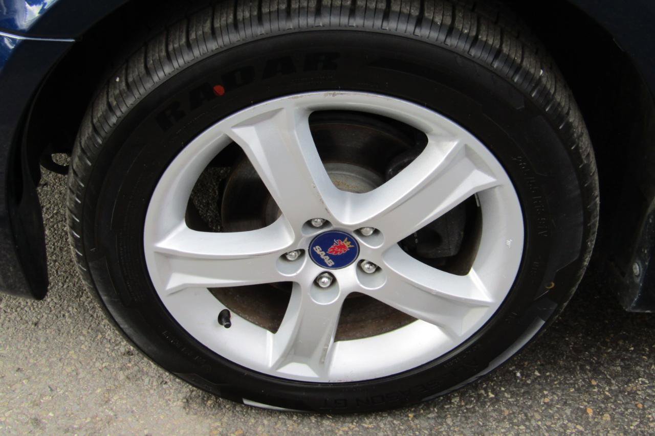 Used 2005 Saab 9-2X Linear image 31