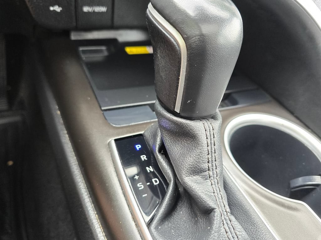 Used 2023 Toyota Camry XLE w/ Cold Weather Package AWD/4WD image 26